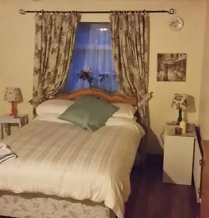 Ivynook Country house
